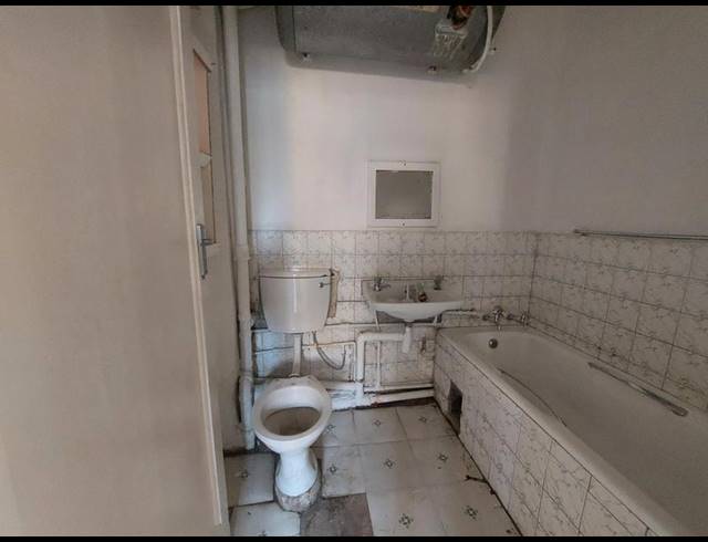 1 BEDROOM APARTMENT FOR SALE IN PRETORIA WEST